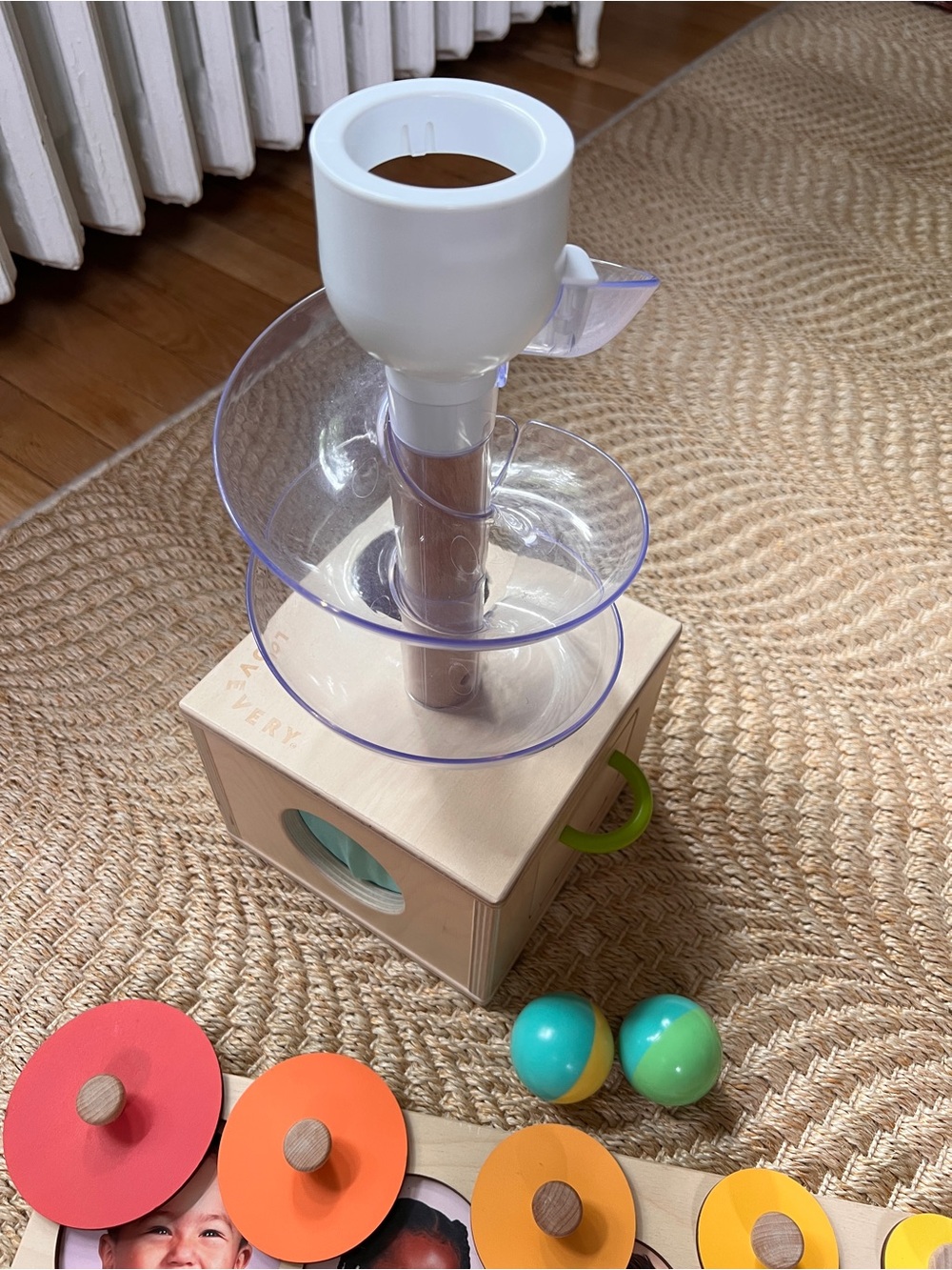 Lovevery 13-15M Kit - The Babbler Playkit - Picture 5 of 8